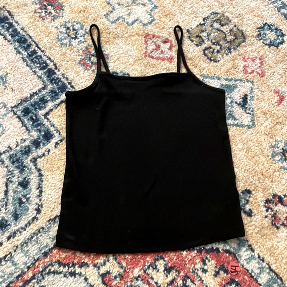 Black crop top